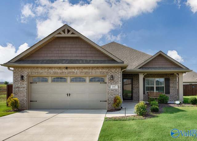Property at 107 Havner Dr, Hazel Green, AL 35750, 4 beds, 2 baths