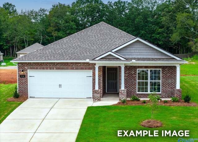 Property at 158 River Pointe Dr, New Market, AL 35761, 3 beds, 2 baths