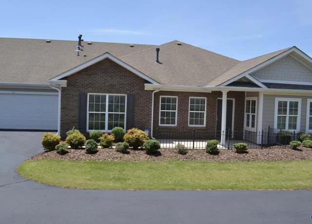 Property at 14 Moore Farm Cir NW #14, Huntsville, AL 35806, 3 beds, 2 baths