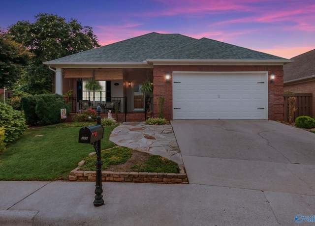 Property at 128 Canterbury Dr, Madison, AL 35758, 3 beds, 2 baths