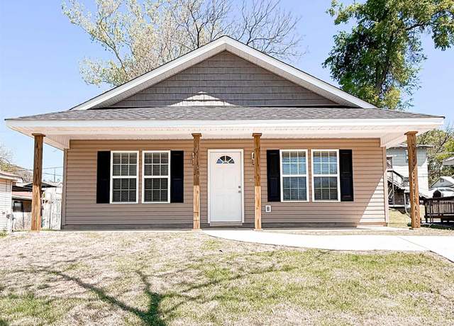 Property at 924 Wilson Ave, Gadsden, AL 35903, 3 beds, 2 baths