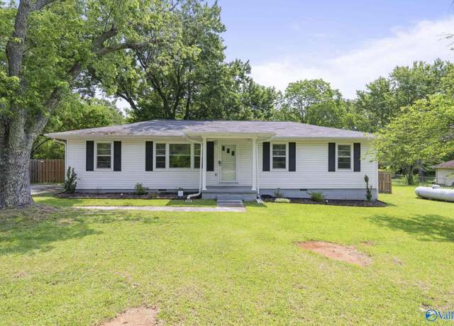 Property at 225 West Highlander, Harvest, AL 35749, 3 beds, 2 baths