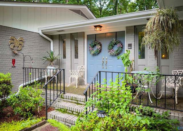 Property at 3103 Burningtree Mountain Rd, Decatur, AL 35603, 3 beds, 2.5 baths