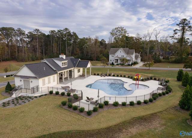 Property at c2 Sweet Laurel Pl, Gadsden, AL 35901