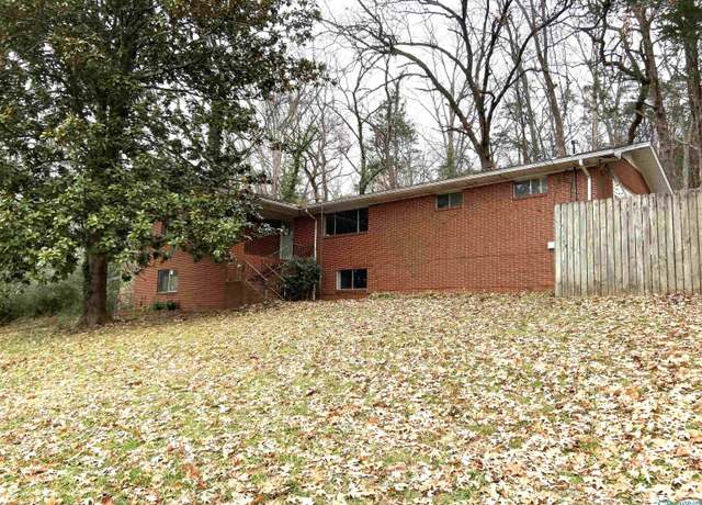 Property at 103 Four Mile Post Rd SE, Huntsville, AL 35802, 5 beds, 3 baths