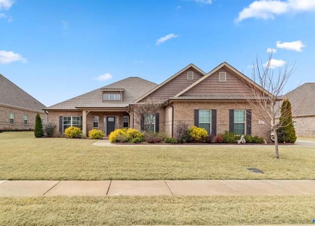 Property at 307 Woodwind Dr SW, Madison, AL 35756, 4 beds, 3.5 baths