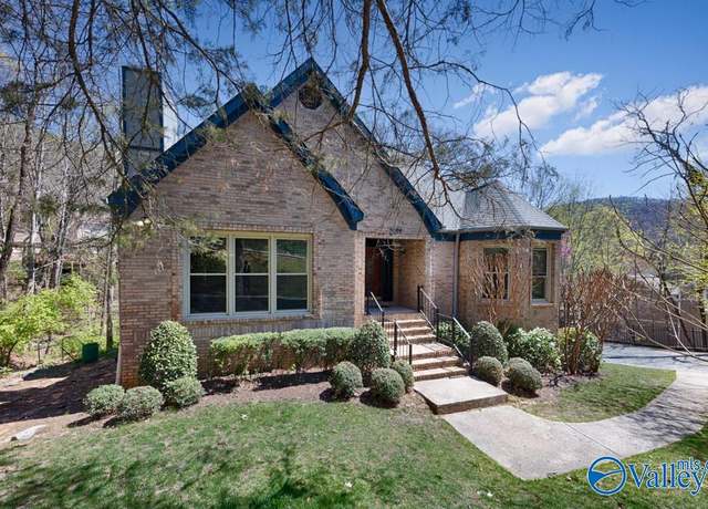 Property at 1695 Shady Cove Cir, Huntsville, AL 35802, 4 beds, 3.5 baths