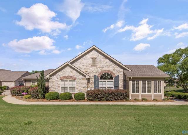 Property at 76 Laurel Ln SE, Brownsboro, AL 35741, 2 beds, 2 baths