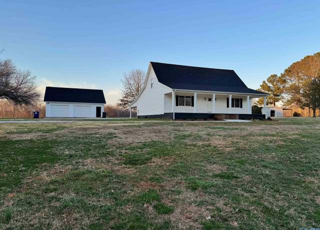 Property at 815 Beaver Dam Rd, Toney, AL 35773, 3 beds, 2.5 baths