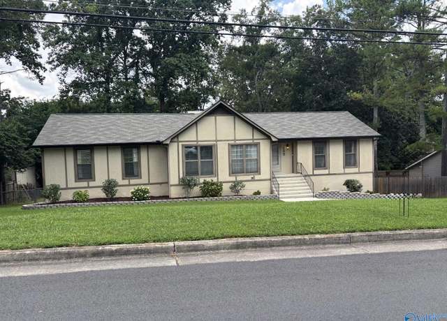 Property at 105 Steele Dr, Madison, AL 35758, 4 beds, 3 baths