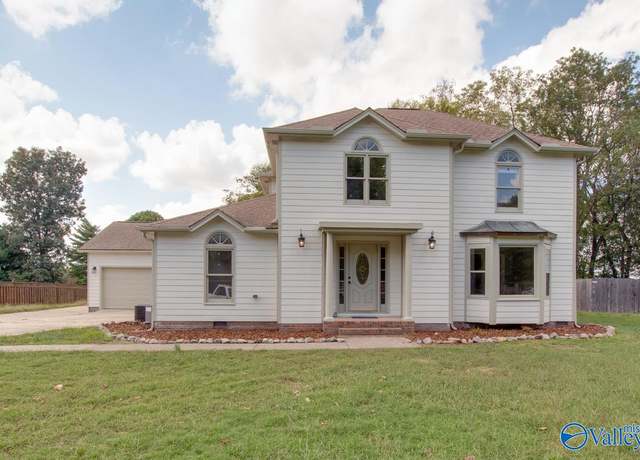 Property at 119 Victoria Dr, Madison, AL 35758, 4 beds, 3.5 baths