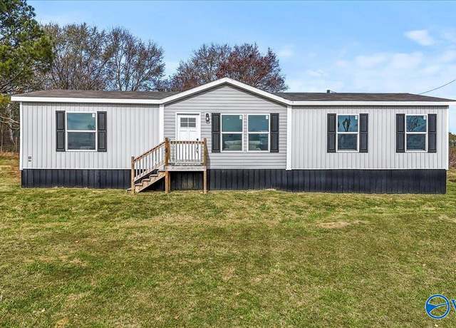 Property at 324 Stone Rd, Albertville, AL 35951, 3 beds, 2 baths
