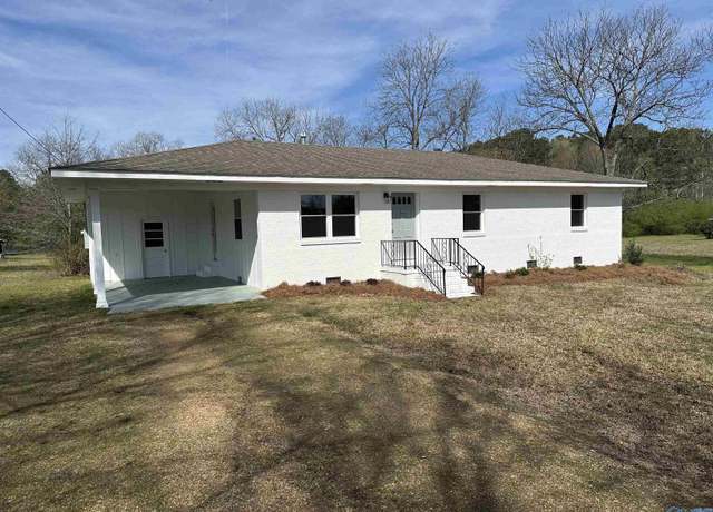 Property at 3800 Beasley Rd, Hokes Bluff, AL 35903, 3 beds, 2 baths