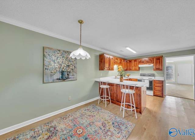 Property at 1960 E Brownstone Ct SW, Decatur, AL 35603, 2 beds, 2 baths