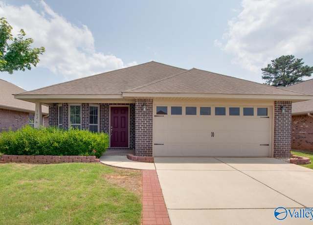 Property at 162 Harold Murphy Dr, Madison, AL 35756, 3 beds, 2 baths