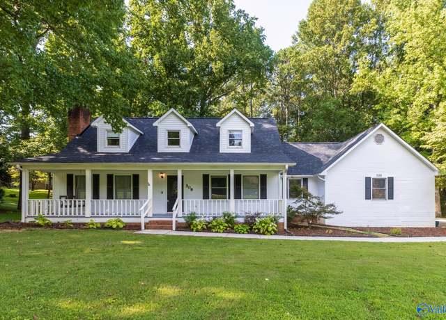 Property at 508 Eastview Dr, Madison, AL 35758, 3 beds, 3.5 baths
