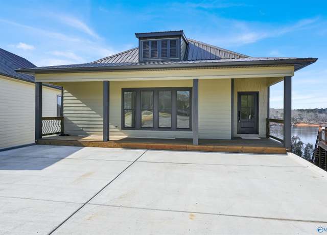 Property at 3160 County Road 51, Bremen, AL 35033, 3 beds, 3.5 baths
