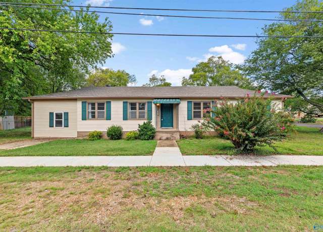 Property at 1019 Stevens Ave NE, Huntsville, AL 35801, 3 beds, 1.5 baths