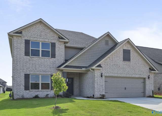 Property at 185 Pennington Ave, Huntsville, AL 35811, 4 beds, 3.5 baths