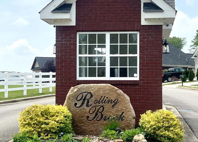Property at 125 Rolling Brook Dr, Rogersville, AL 35652