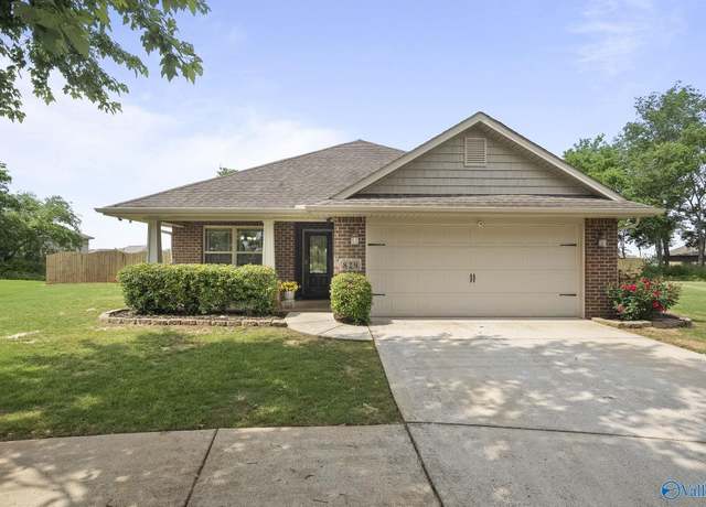 Property at 829 SW River Landing Blvd, Madison, AL 35756, 3 beds, 2 baths