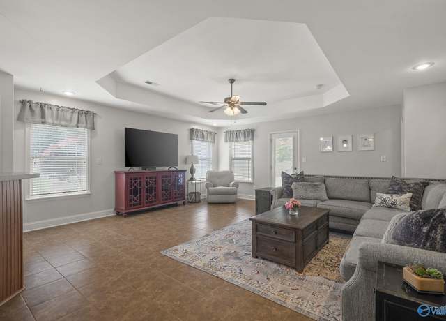 Property at 829 SW River Landing Blvd, Madison, AL 35756, 3 beds, 2 baths