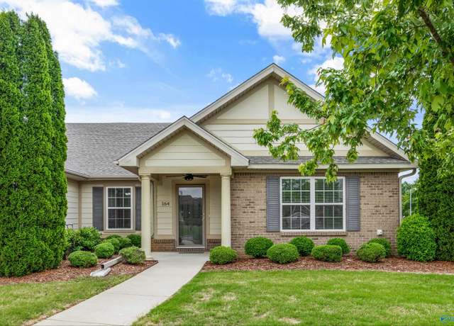 Property at 164 Moore Farm Cir NW, Huntsville, AL 35806, 3 beds, 2 baths