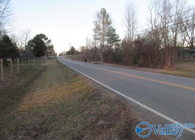 Property at 3 Martling Rd, Albertville, AL 35951
