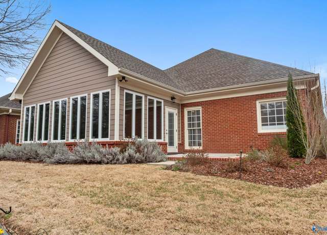 Property at 5010 Somerby Dr SE, Huntsville, AL 35802, 3 beds, 3 baths
