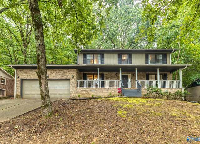 Property at 2628 Excalibur Dr, Huntsville, AL 35803, 4 beds, 2.5 baths