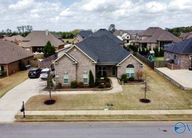 Property at 110 Creekrock Dr, Madison, AL 35756, 5 beds, 4.5 baths