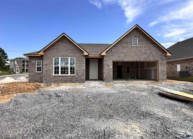 Property at 2000 Austin Dr NE, Cullman, AL 35058, 3 beds, 2 baths