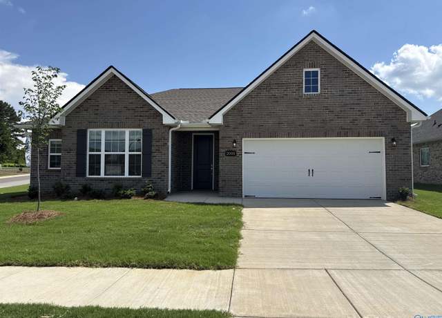 Property at 2000 Austin Dr NE, Cullman, AL 35058, 3 beds, 2 baths