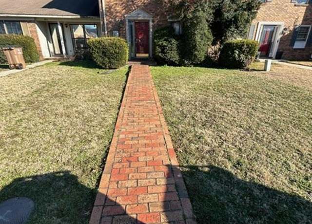 Property at 1814 Brownstone Ave SW, Decatur, AL 35603, 2 beds, 2.5 baths