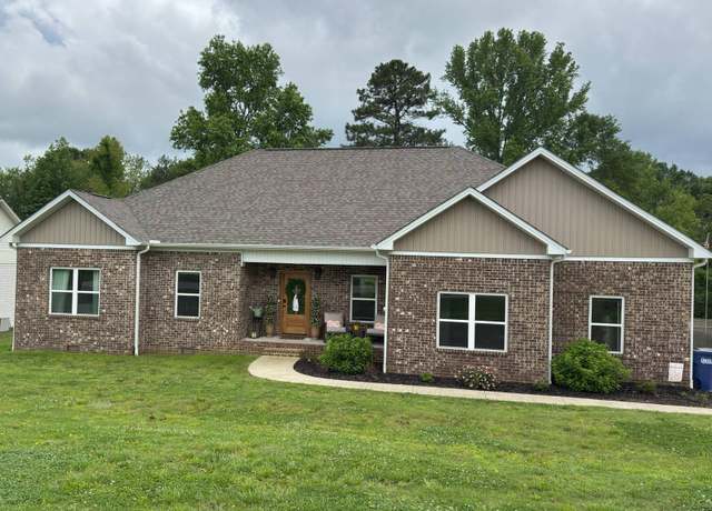 Property at 631 Crestman Dr, Arab, AL 35016, 4 beds, 2 baths