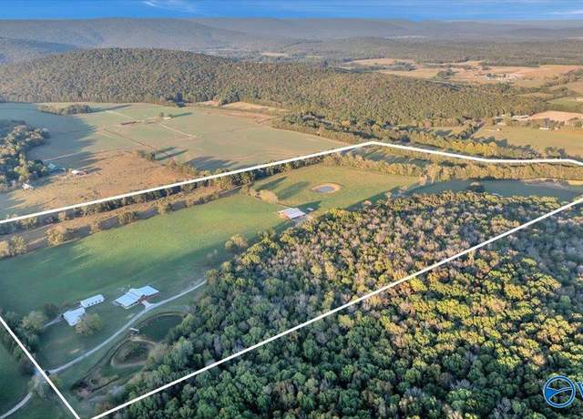 Property at 430 County Road 553, Scottsboro, AL 35768, 4 beds, 1.5 baths