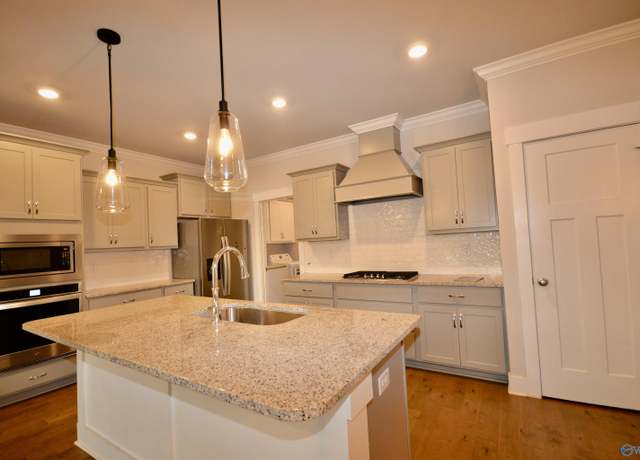 Property at 151 Rugby Dr, Madison, AL 35758, 3 beds, 2 baths