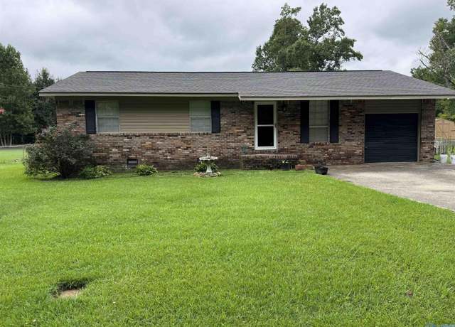 Property at 1424 Lasseter Rd, Southside, AL 35907, 3 beds, 1.5 baths