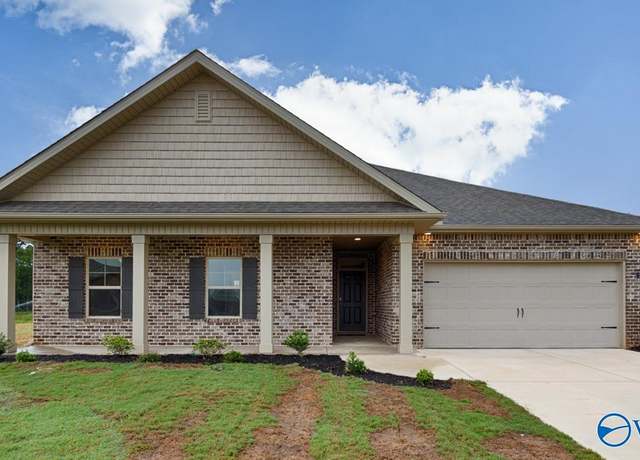 Property at 301 Broad Row St, Huntsville, AL 35811, 4 beds, 3.5 baths