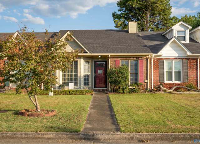 Property at 445 Springview St SW, Decatur, AL 35601, 2 beds, 2 baths