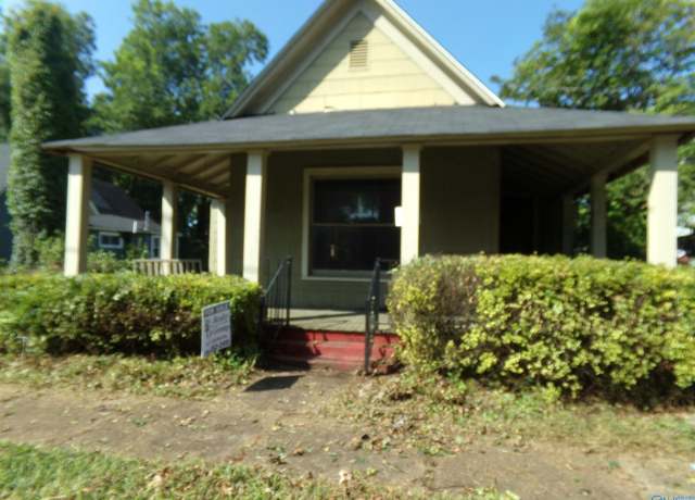 Property at 207 Cain St NE, Decatur, AL 35601, 2 beds, 2 baths