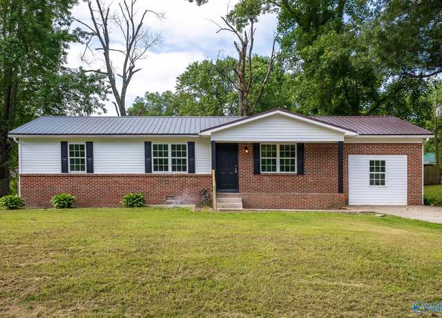 Property at 21125 Myrtlewood Dr, Elkmont, AL 35614, 4 beds, 1 bath