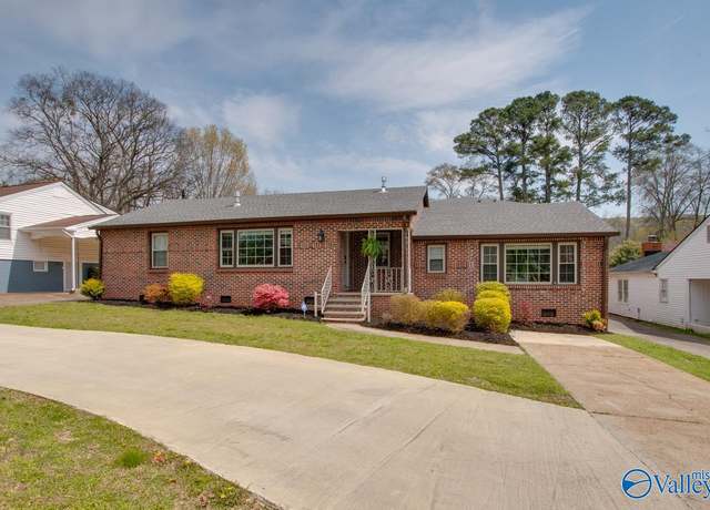 Property at 2211 California St, Huntsville, AL 35801, 5 beds, 2.5 baths