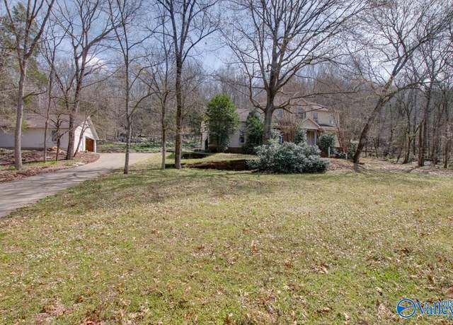 Property at 231 Brawley Dr, Owens Cross Roads, AL 35763, 3 beds, 3 baths