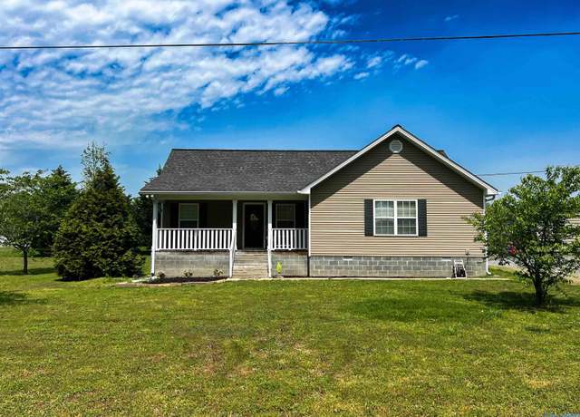 Property at 46 County Road 273, Fort Payne, AL 35968, 3 beds, 2 baths