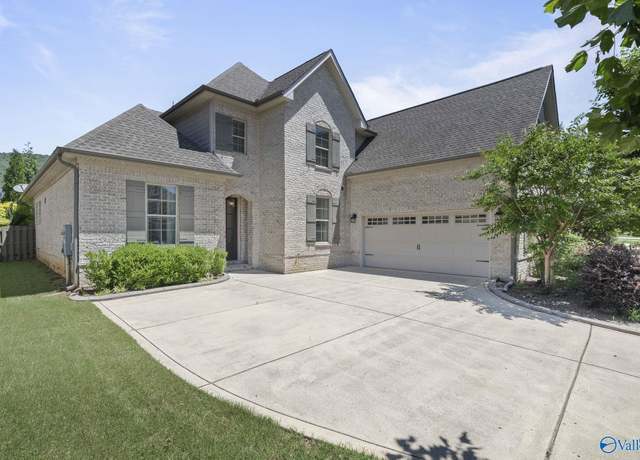 Property at 51 Summerlyn Way SE, Gurley, AL 35748, 4 beds, 3 baths