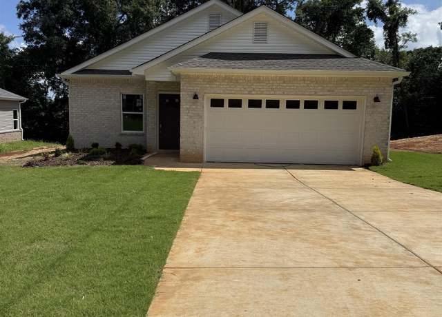 Property at 102 Shelly Ln, Huntsville, AL 35810, 3 beds, 2 baths