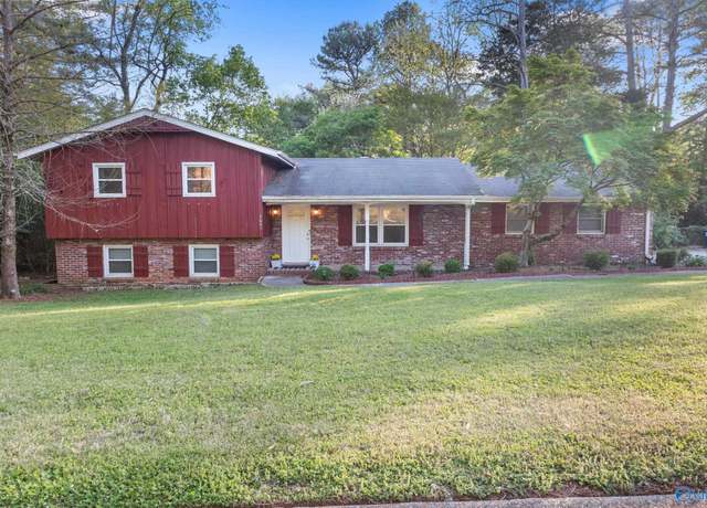 Property at 2603 Scenic View Dr, Huntsville, AL 35810, 4 beds, 2.5 baths