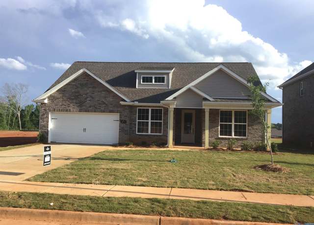 Property at 3109 Lisa Ln SE, Decatur, AL 35603, 4 beds, 3.5 baths