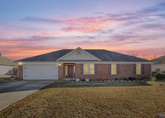 Property at 114 Old Eli Rd, Toney, AL 35773, 3 beds, 2 baths